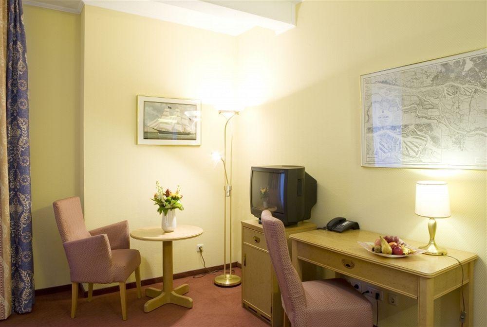 รีเลซา โฮเทล เบลวู อัน แดร์ อัลชเตอร์ Hotel ฮัมบูร์ก ภายนอก รูปภาพ