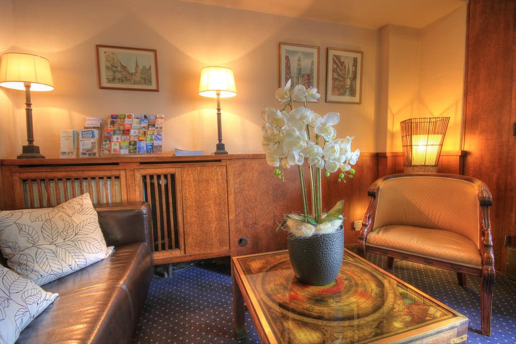 รีเลซา โฮเทล เบลวู อัน แดร์ อัลชเตอร์ Hotel ฮัมบูร์ก ภายนอก รูปภาพ